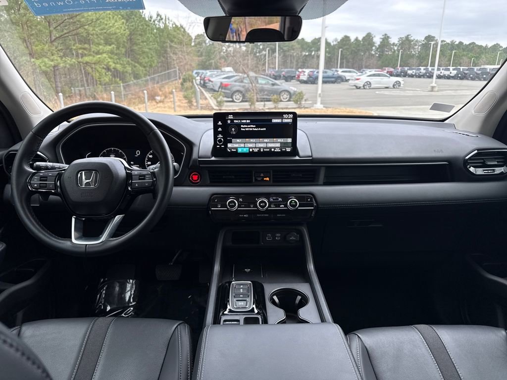 Certified 2025 Honda Pilot EX-L image 15