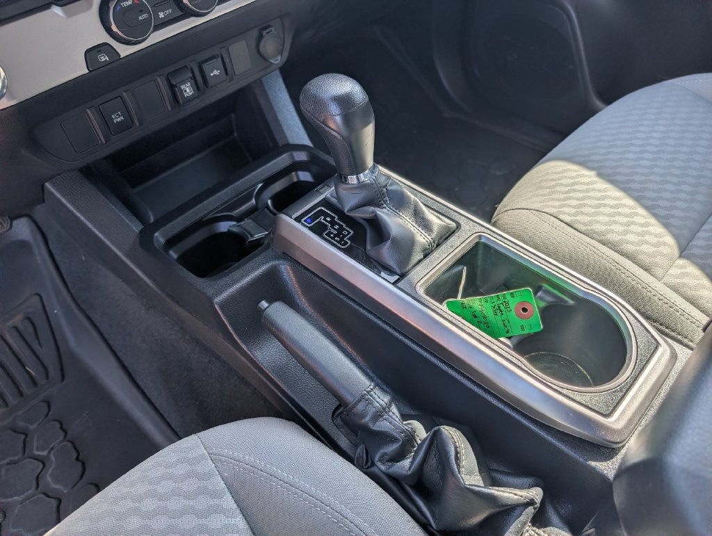 Used 2023 Toyota Tacoma SR5 RWD image 18
