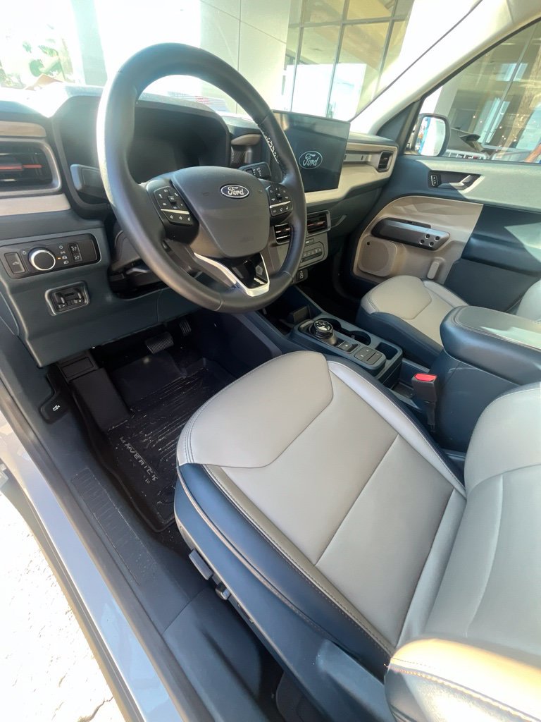 Used 2025 Ford Maverick Lariat w/ 4K Tow Package AWD/4WD image 4