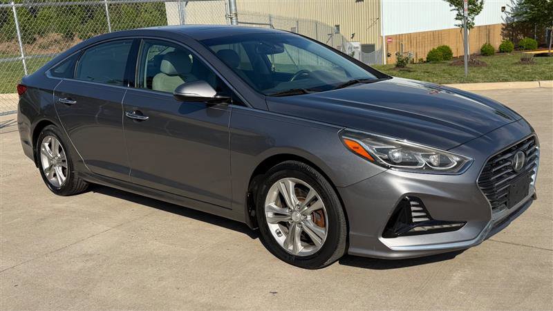 Used 2018 Hyundai Sonata Limited w/ Limited Ultimate Package 03 FWD image 7