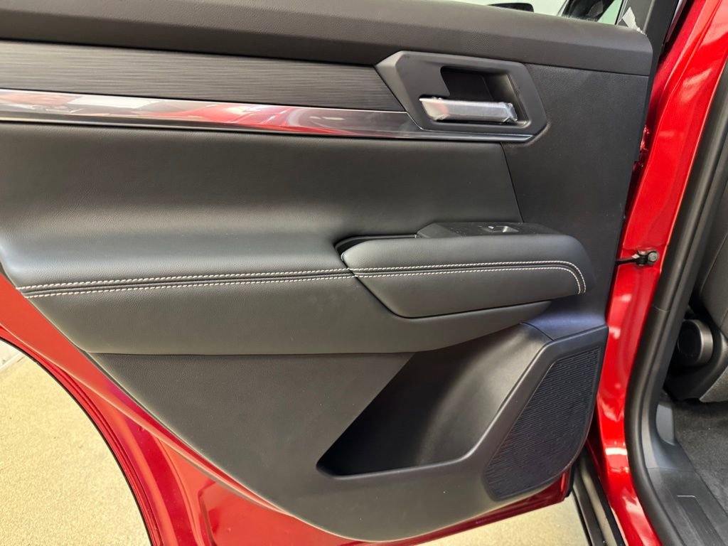 New 2026 GMC Terrain Elevation w/ Black Edition AWD/4WD image 15