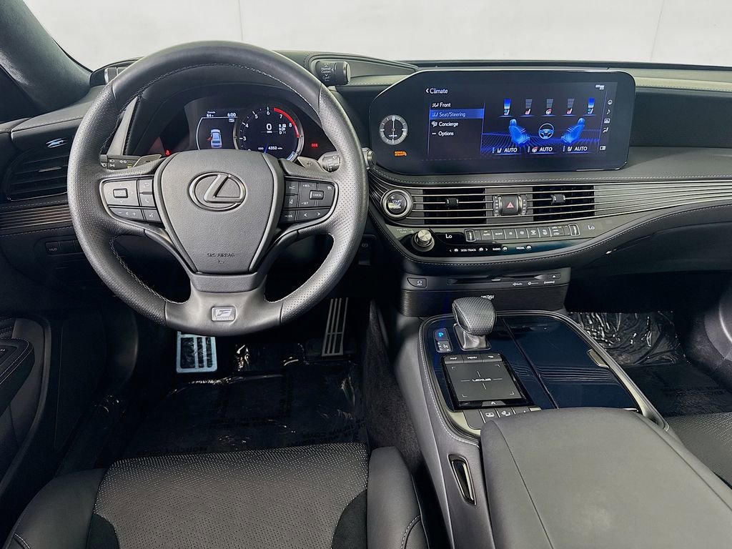 Used 2022 Lexus LS 500 F Sport w/ Accessory Package (Z1) image 29