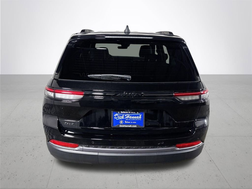 New 2026 Jeep Grand Cherokee Limited w/ Limited Altitude Package AWD/4WD image 7