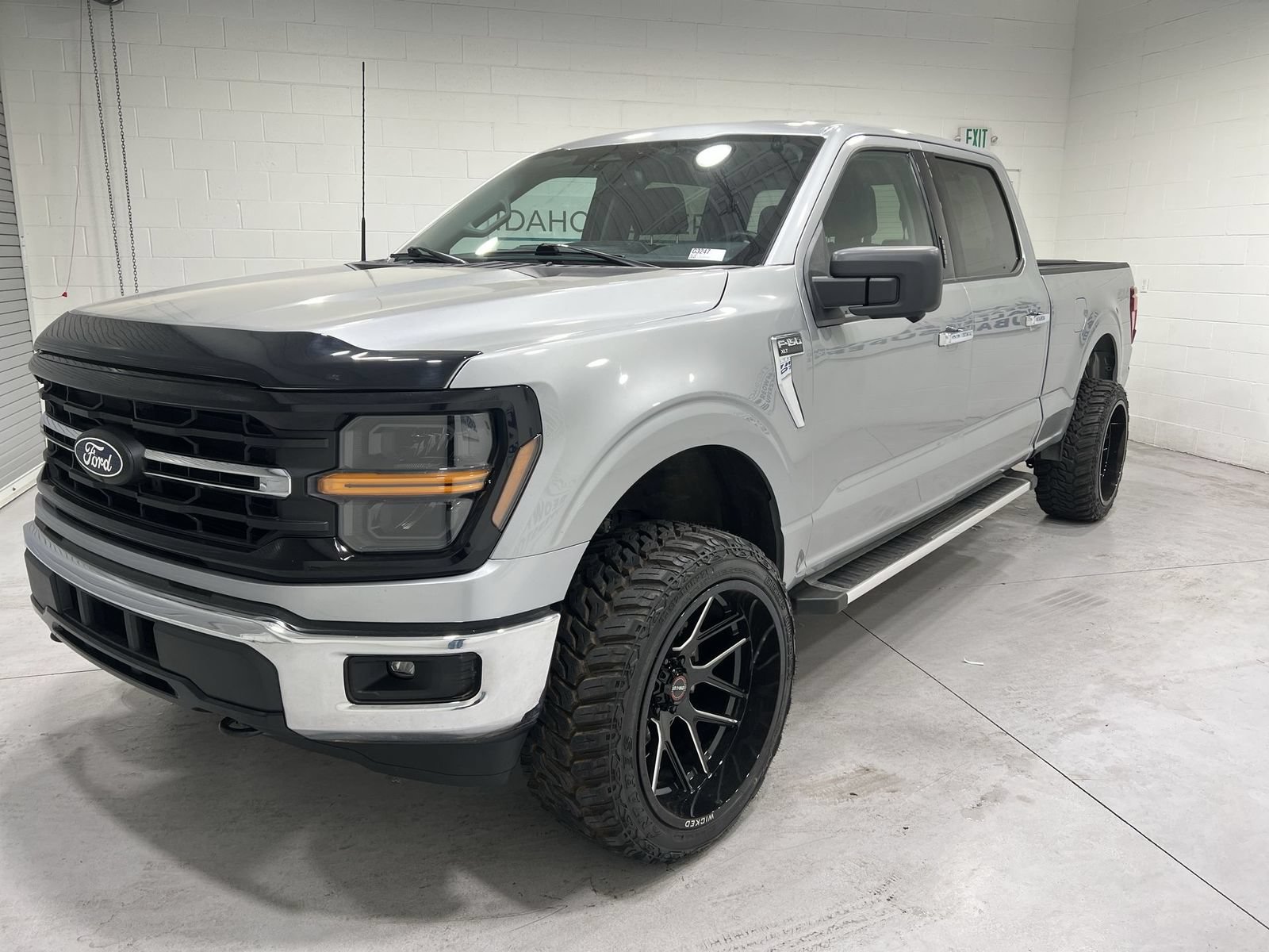 Used 2024 Ford F150 XLT w/ Tow/Haul Package AWD/4WD image 4