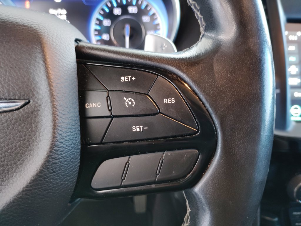 Used 2021 Chrysler 300 S RWD image 27