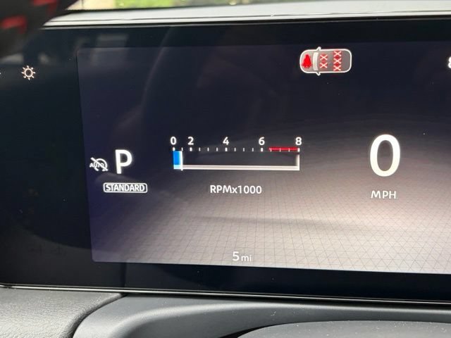 New 2027 Nissan Sentra SR w/ SR All Weather Package FWD image 18