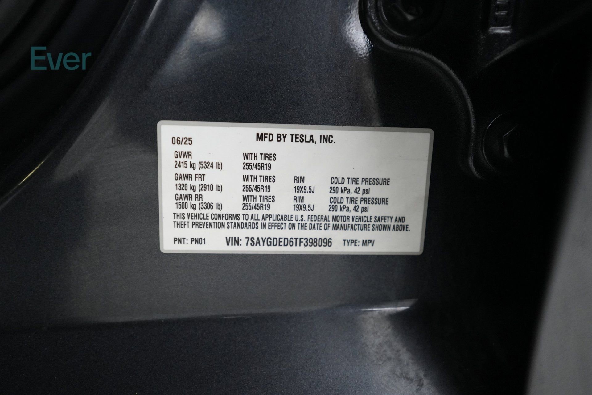 Used 2026 Tesla Model Y Long Range RWD image 26