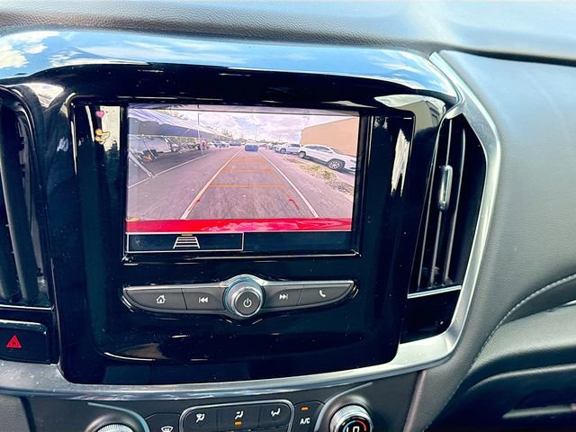 Used 2023 Chevrolet Traverse LT FWD image 13