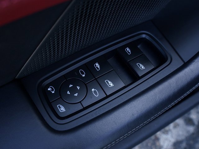 Certified 2023 Porsche Taycan 4 Cross Turismo image 17