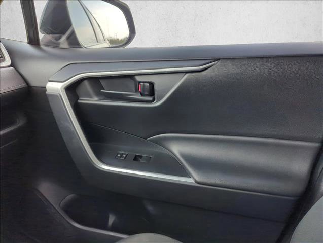 Used 2023 Toyota RAV4 LE image 25