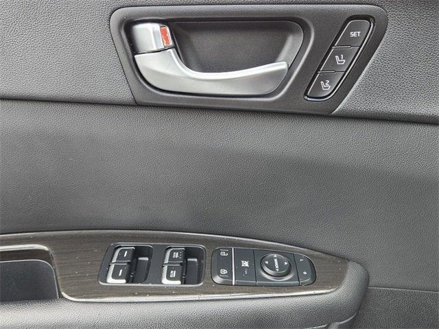 Used 2020 Kia Optima Premium image 31