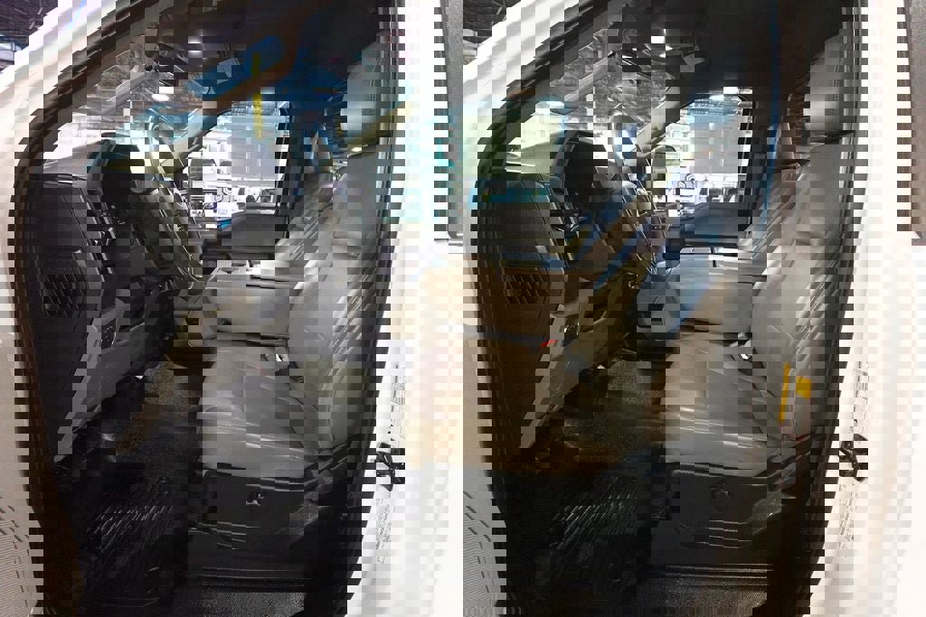 Used 2019 Ford F250 XL w/ XL Value Package AWD/4WD image 21