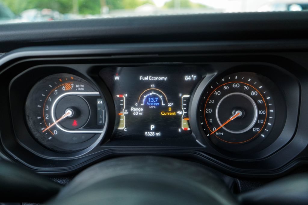Used 2024 Jeep Wrangler Unlimited Rubicon w/ Technology Group AWD/4WD image 28