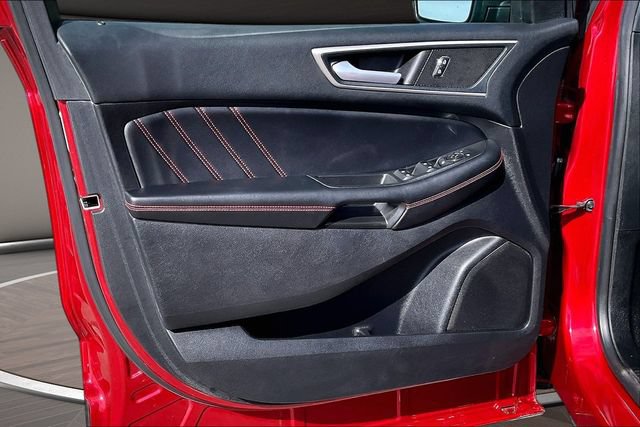 Used 2021 Ford Edge ST-Line FWD image 20