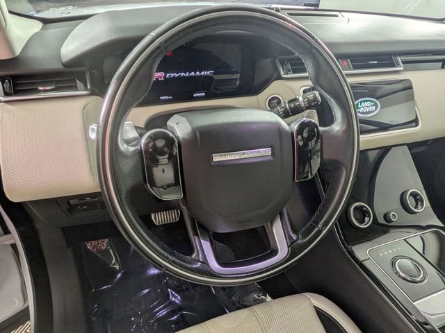 Used 2019 Land Rover Range Rover Velar R-Dynamic SE image 19