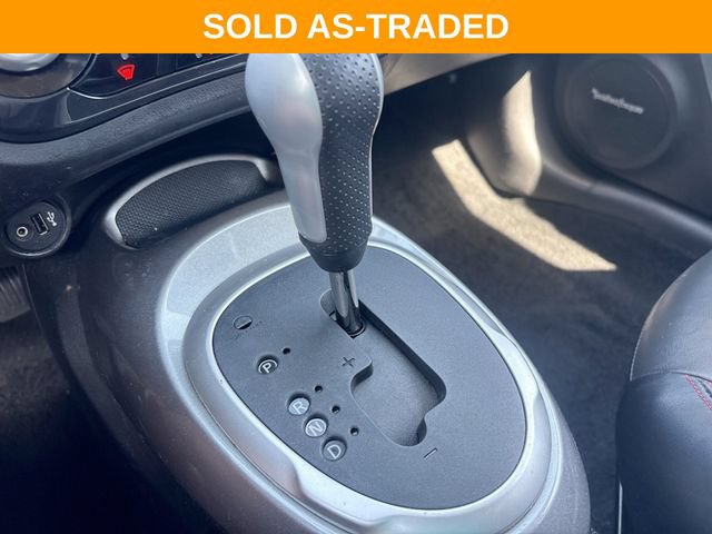 Used 2014 Nissan Juke SL FWD image 19