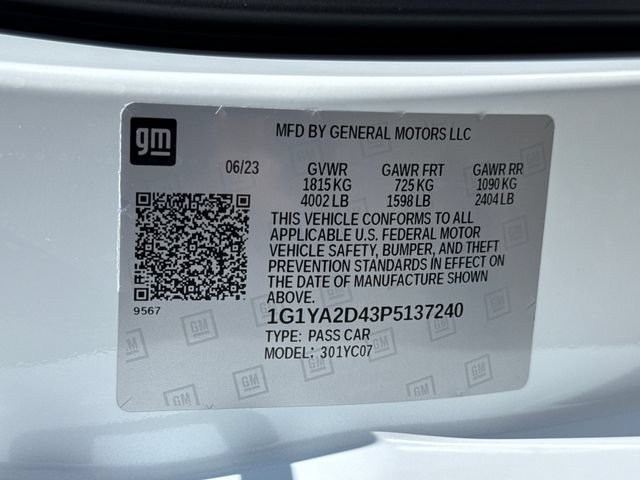 Used 2023 Chevrolet Corvette Stingray Coupe w/ 1LT RWD image 18