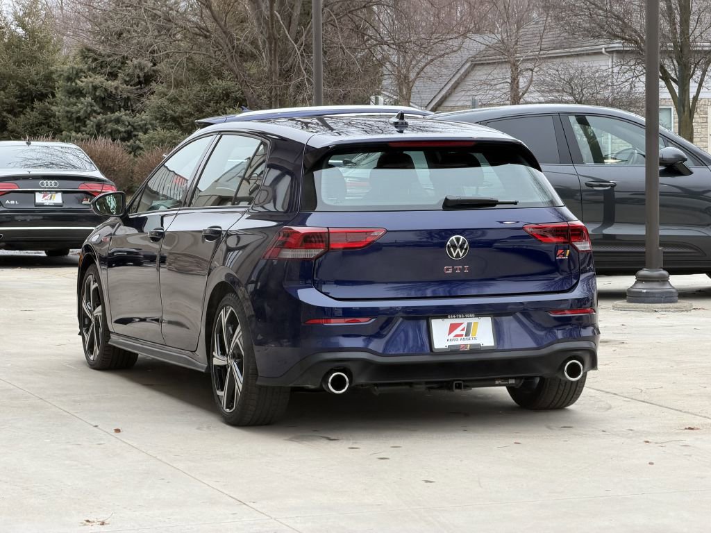 Used 2024 Volkswagen GTI SE w/ SE Leather Seats Package image 10