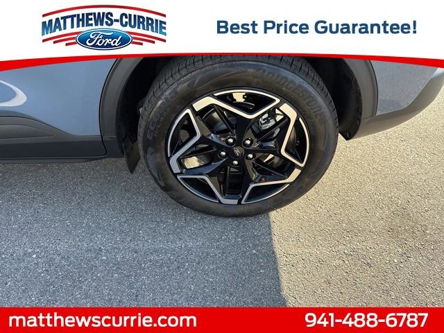 New 2026 Ford Escape Platinum w/ Premium Technology Package image 15