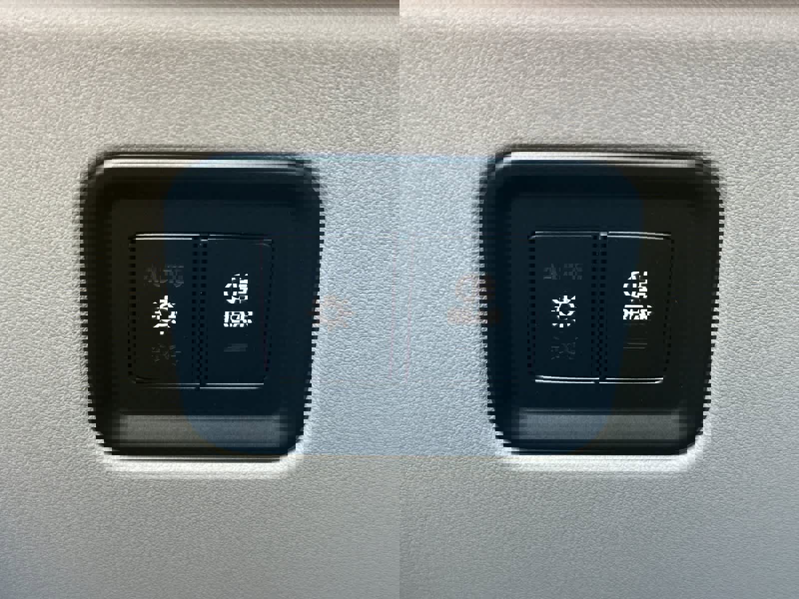 New 2026 Porsche Macan Electric image 31