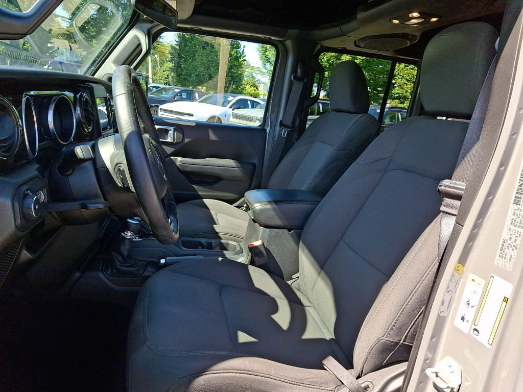 Used 2019 Jeep Wrangler Unlimited Sport AWD/4WD image 24