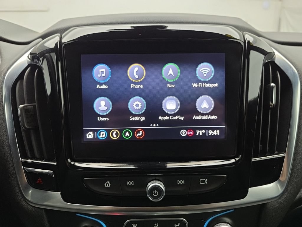 Used 2023 Chevrolet Traverse RS AWD/4WD image 28