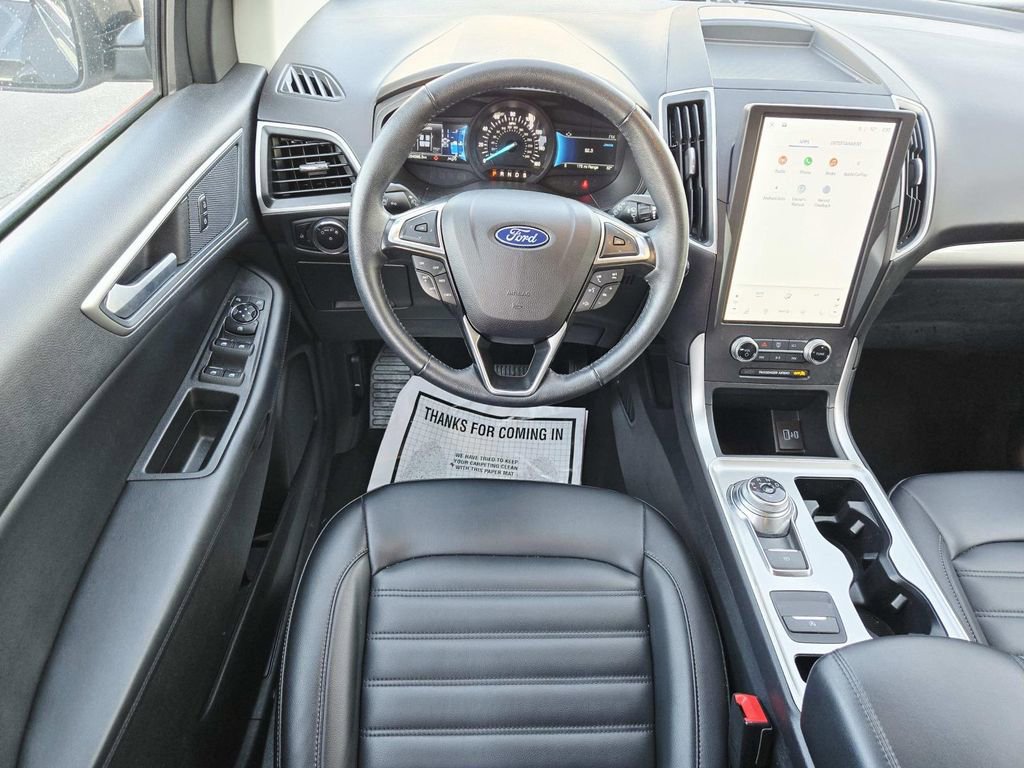 Used 2024 Ford Edge SEL image 10