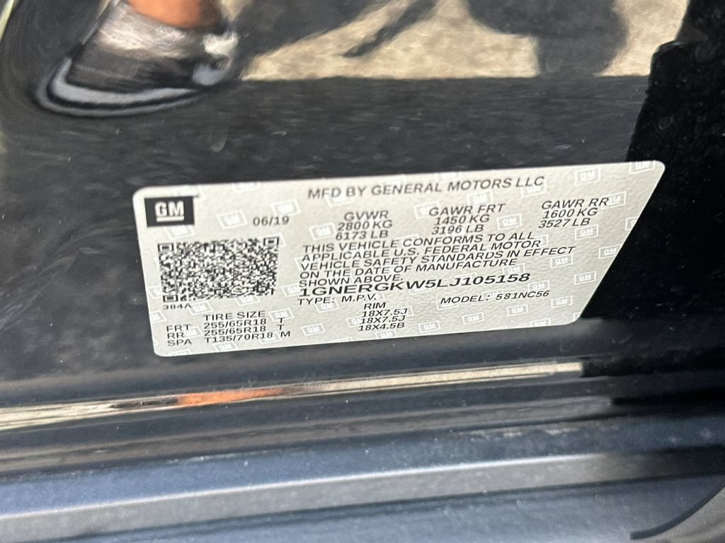 Used 2020 Chevrolet Traverse LT FWD image 28