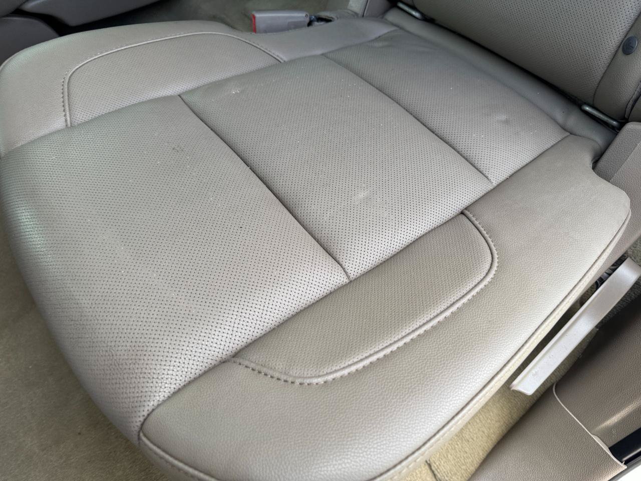Used 2015 Chevrolet Tahoe LTZ RWD image 23