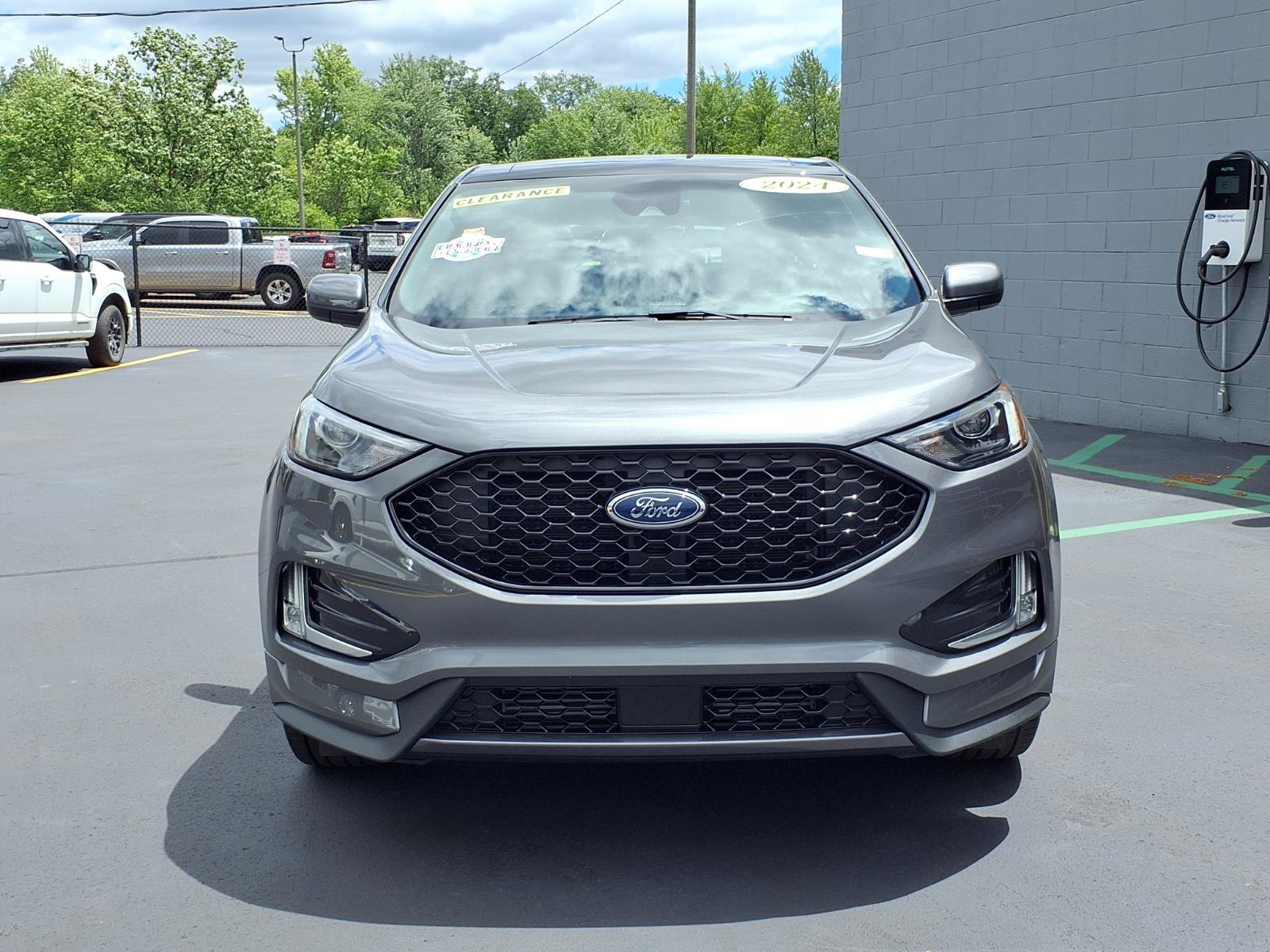Used 2024 Ford Edge ST-Line AWD/4WD image 25