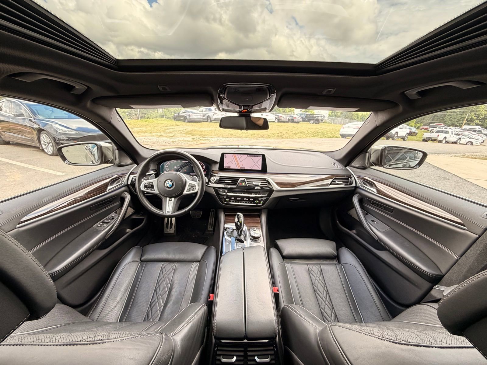 Used 2020 BMW M550i xDrive w/ Executive Package AWD/4WD image 31