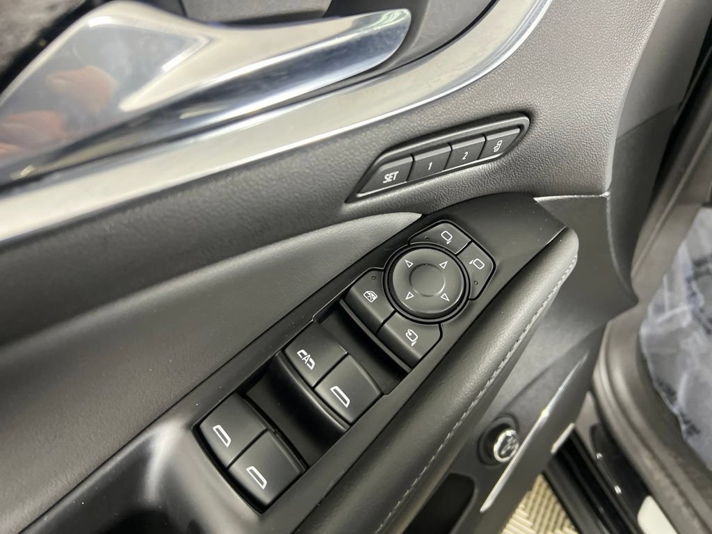 Certified 2023 Buick Enclave Avenir w/ LPO, Floor Liner Package AWD/4WD image 18