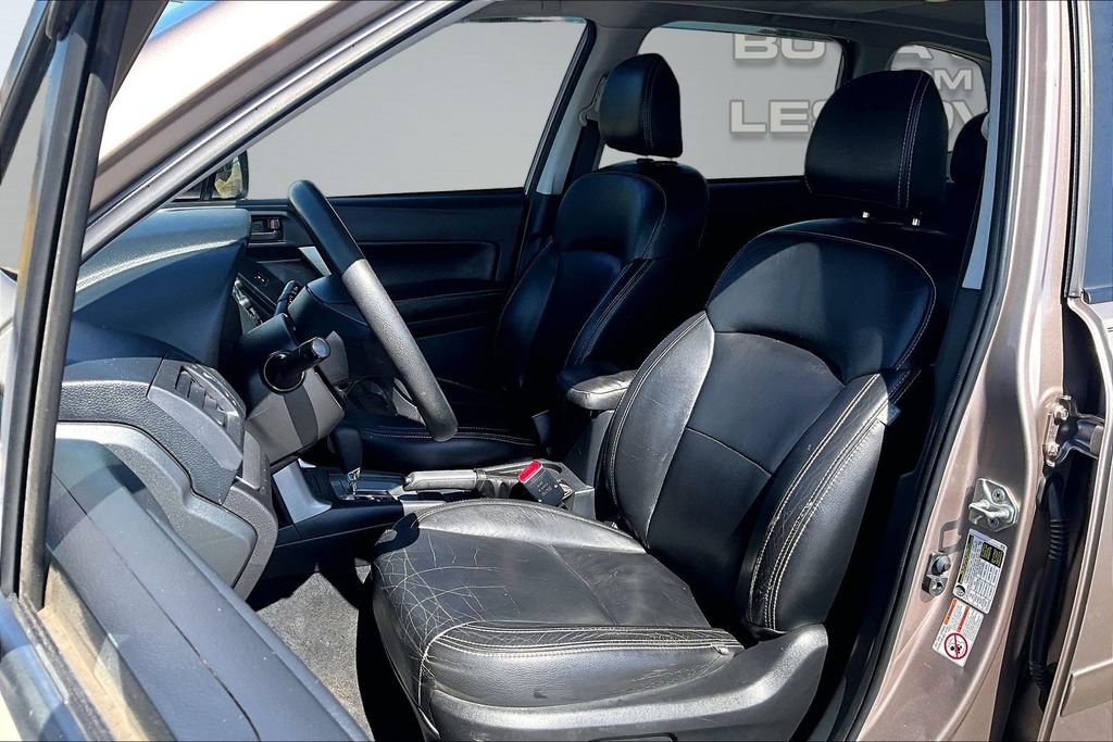 Used 2015 Subaru Forester 2.5i Premium AWD/4WD image 25