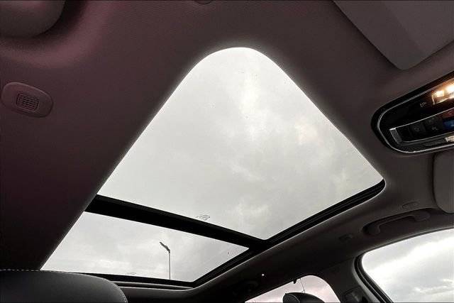 New 2024 Jeep Grand Cherokee Limited w/ Luxury Tech Group II image 24