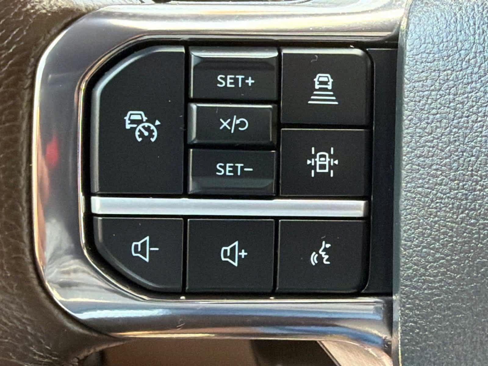 Used 2024 Ford F450 King Ranch w/ Chrome Package AWD/4WD image 28