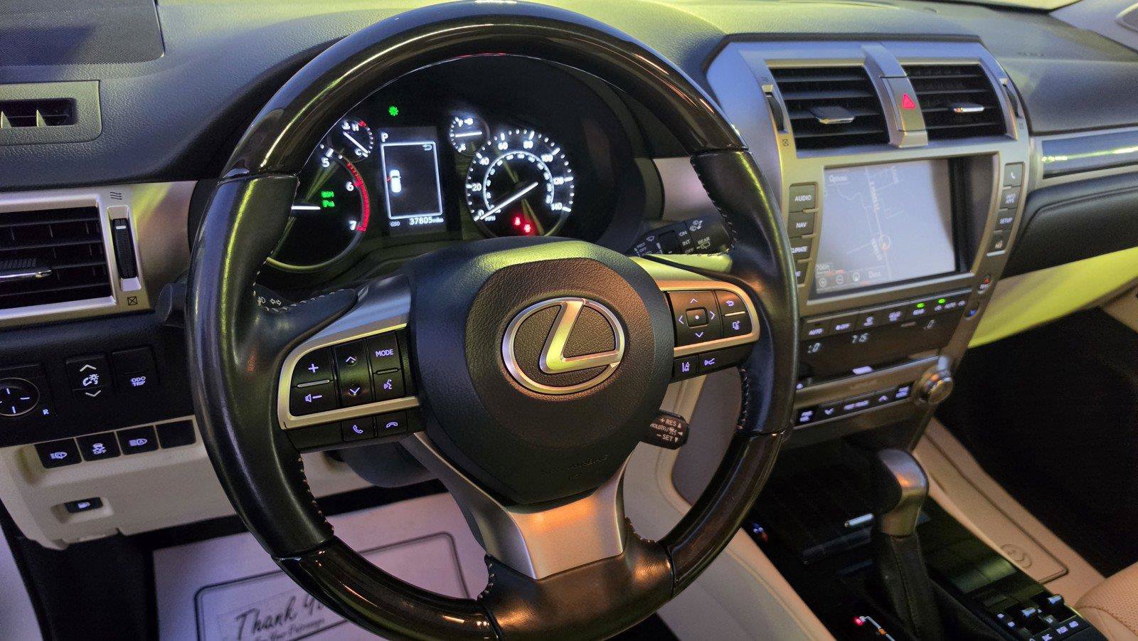 Used 2020 Lexus GX 460 Premium w/ Premium Package AWD/4WD image 17