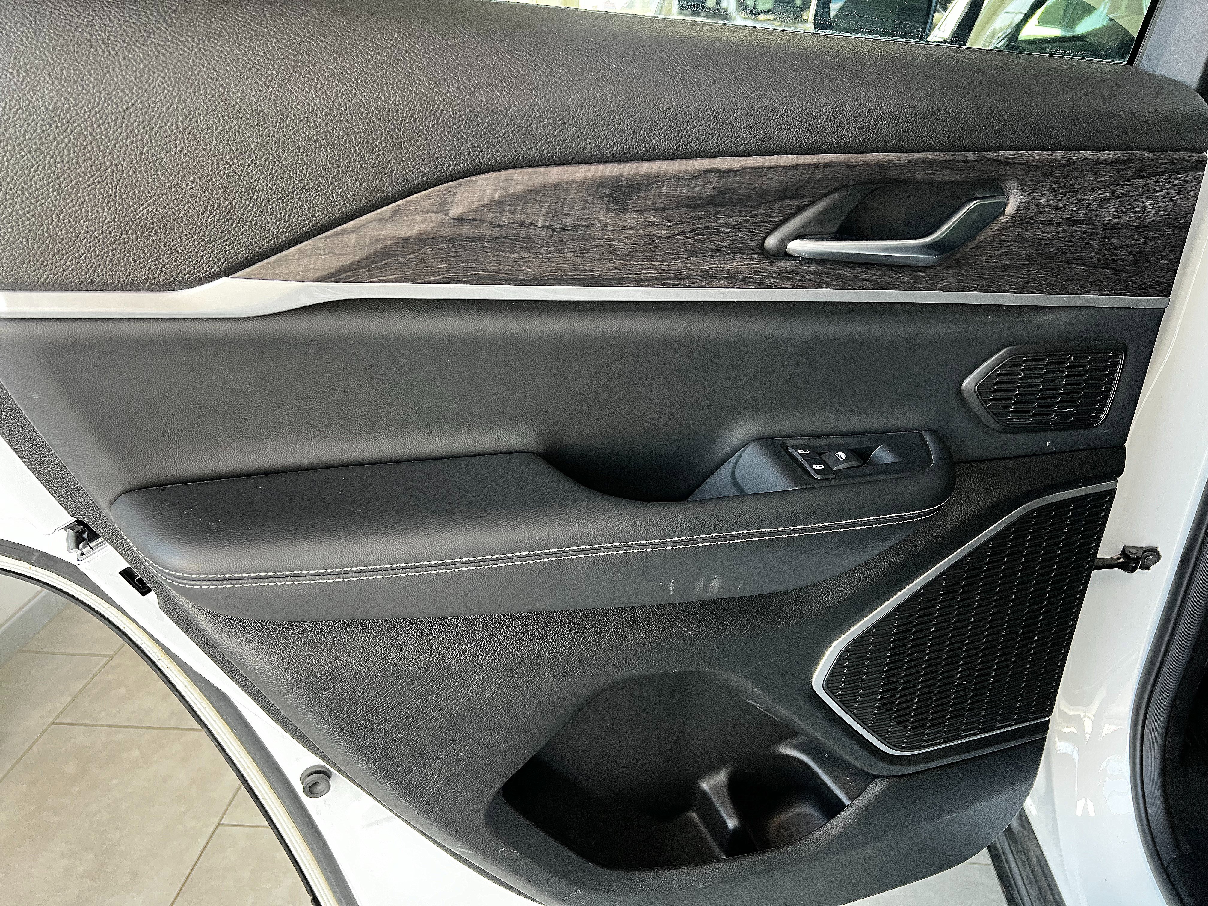 Used 2022 Jeep Grand Cherokee Limited w/ Trailer Tow Prep Group (B) image 20