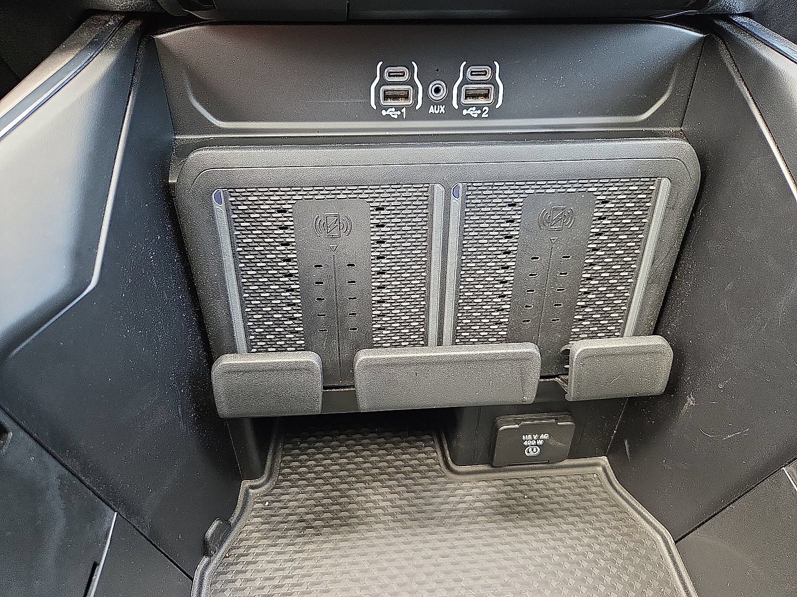 Used 2026 RAM 2500 Laramie w/ Night Edition AWD/4WD image 19