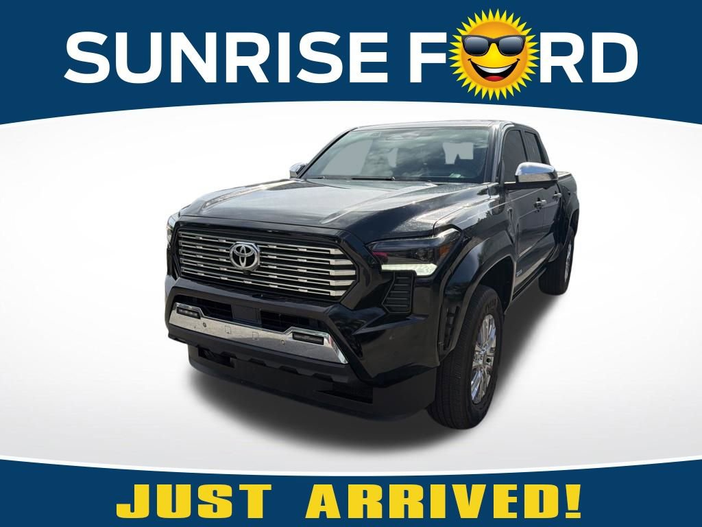 Used 2025 Toyota Tacoma Limited AWD/4WD 360° Tour