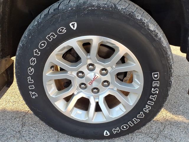 Used 2015 GMC Sierra 1500 SLE w/ SLE Value Package image 19