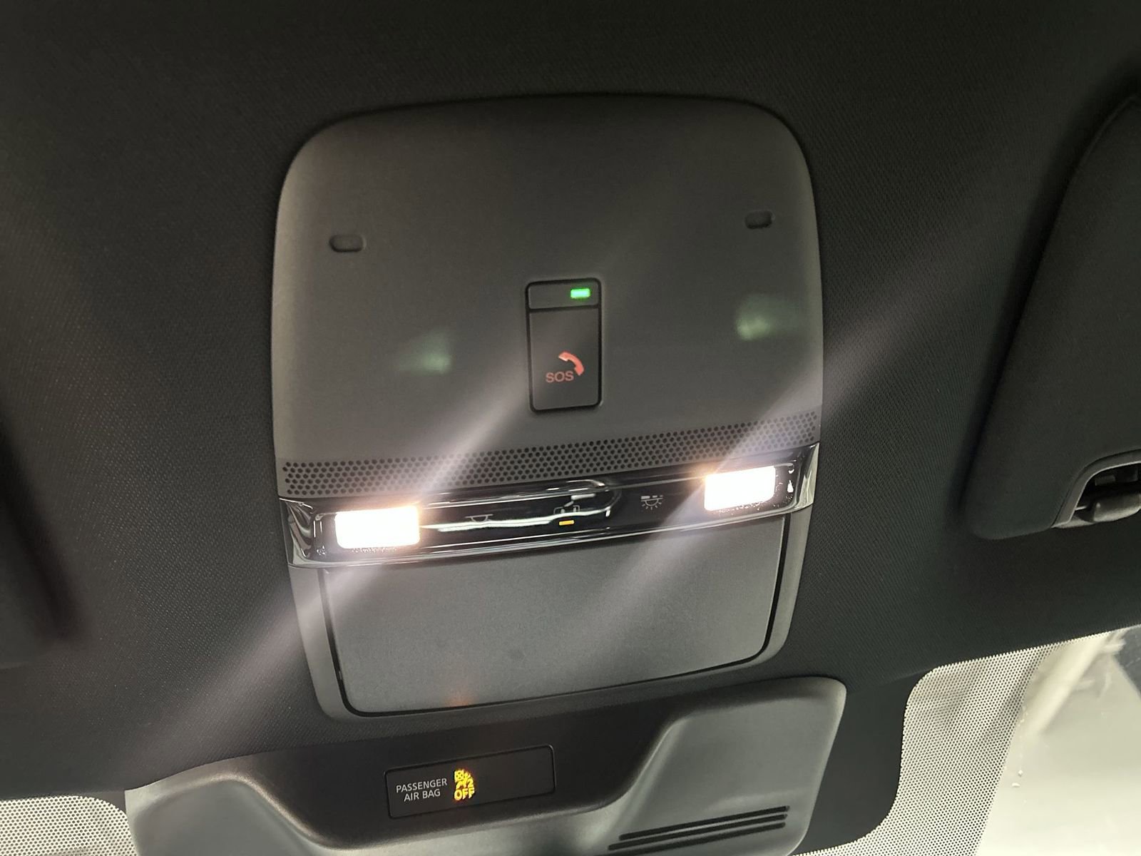 New 2026 Nissan Armada SL w/ Captain's Chari Seat Package image 17