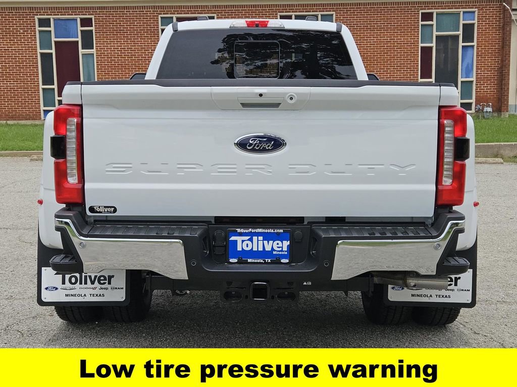New 2026 Ford F350 XLT w/ XLT Premium Package AWD/4WD image 5