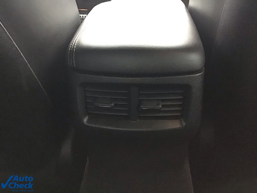 Used 2017 Dodge Challenger GT w/ Driver Convenience Group image 14