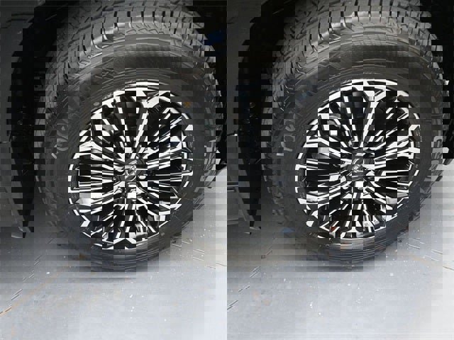 New 2026 Nissan Armada Platinum image 39