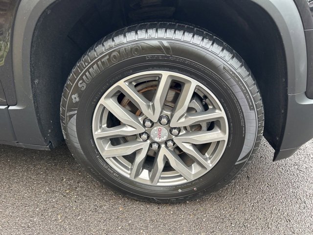 Used 2019 GMC Acadia SLE w/ LPO, Floor Liner Package image 4