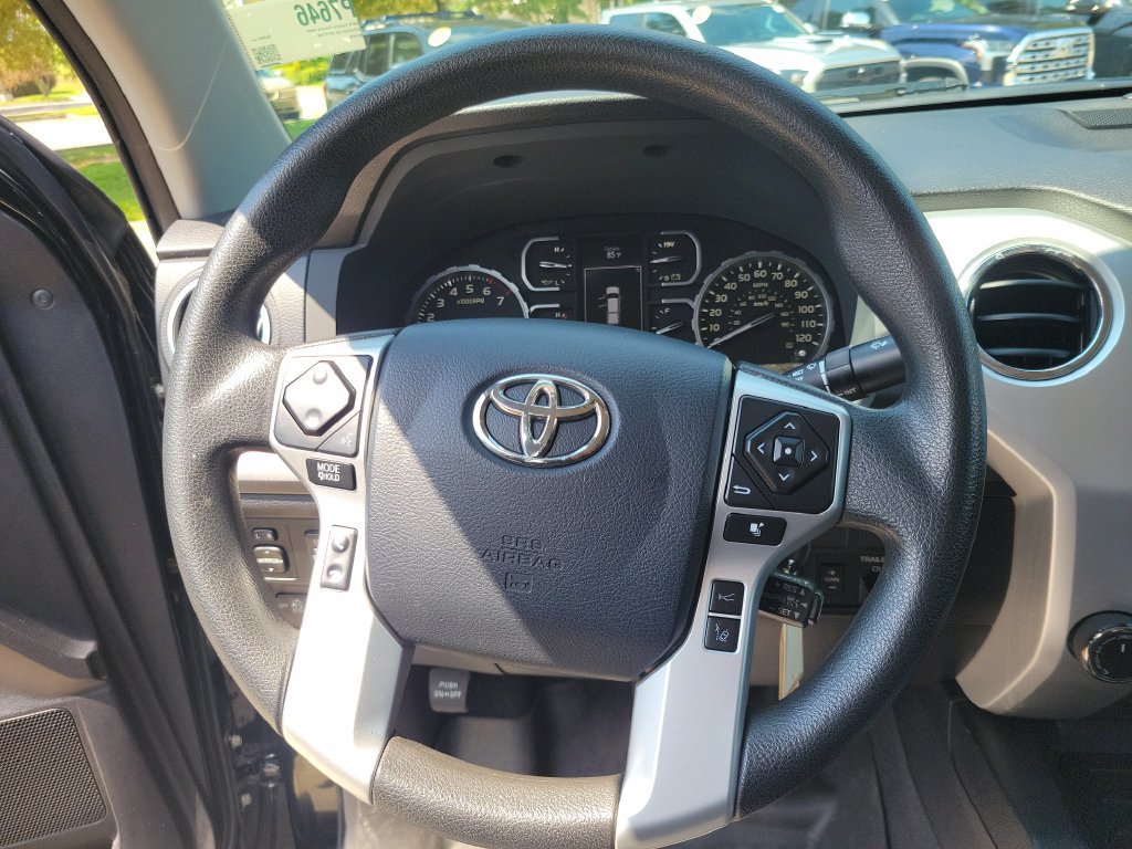 Certified 2020 Toyota Tundra SR5 w/ SR5 Upgrade Package AWD/4WD image 17