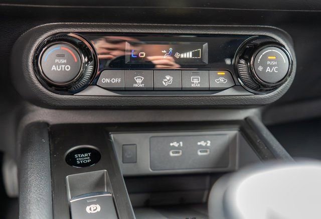 New 2026 Nissan Kicks SV image 19