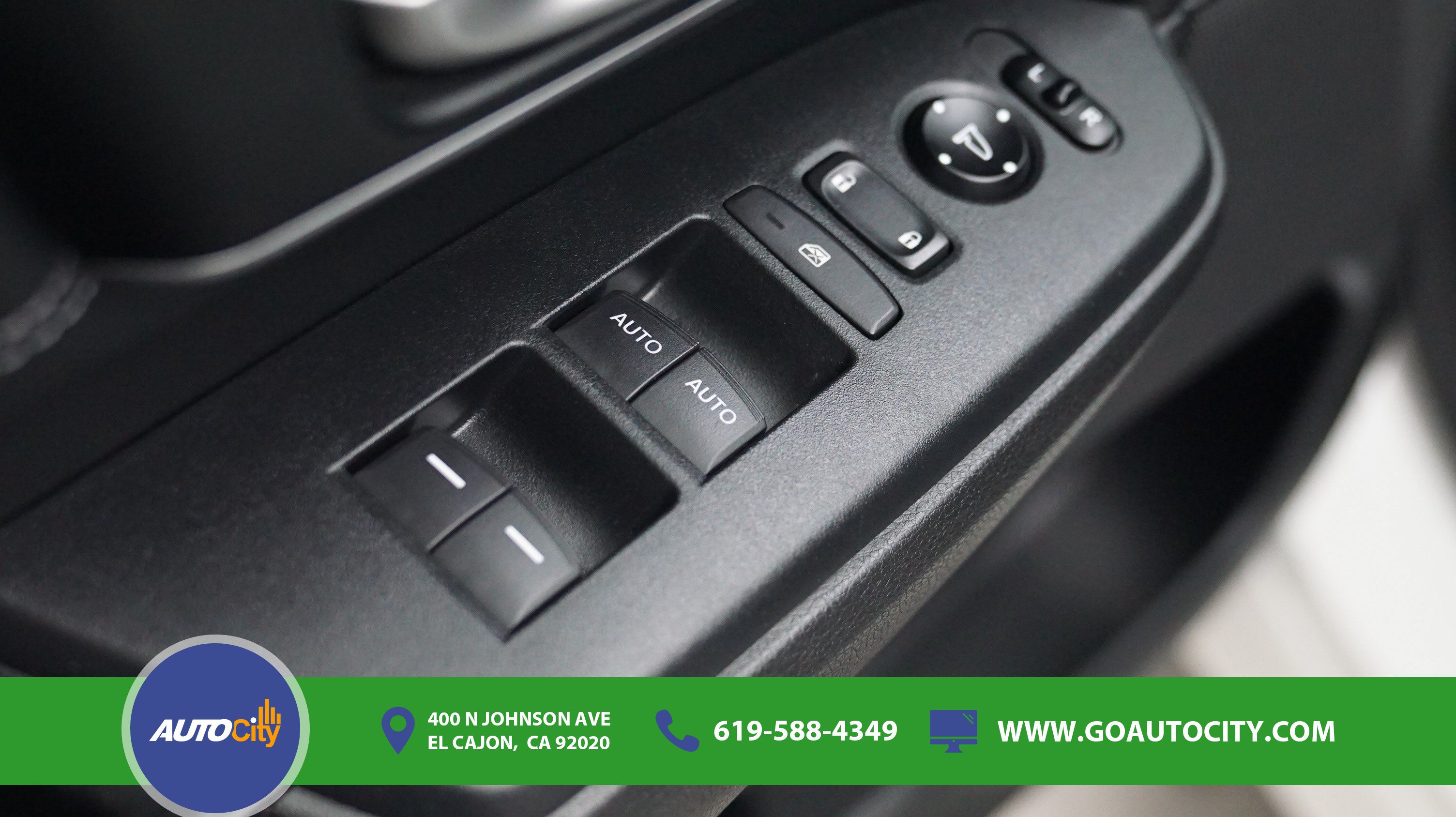 Used 2017 Honda CR-V Touring image 19