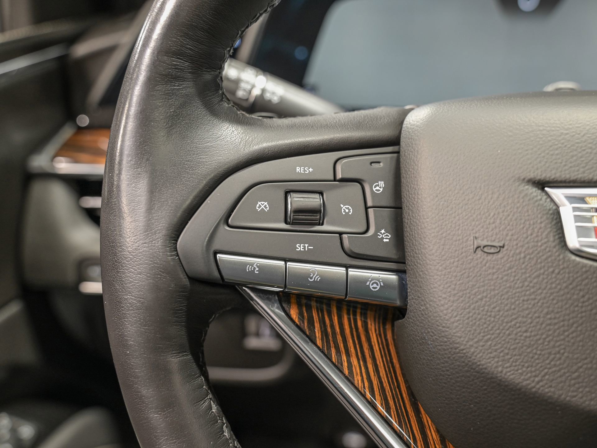 Used 2023 Cadillac Escalade Premium Luxury w/ LPO, Floor Liner Package image 19