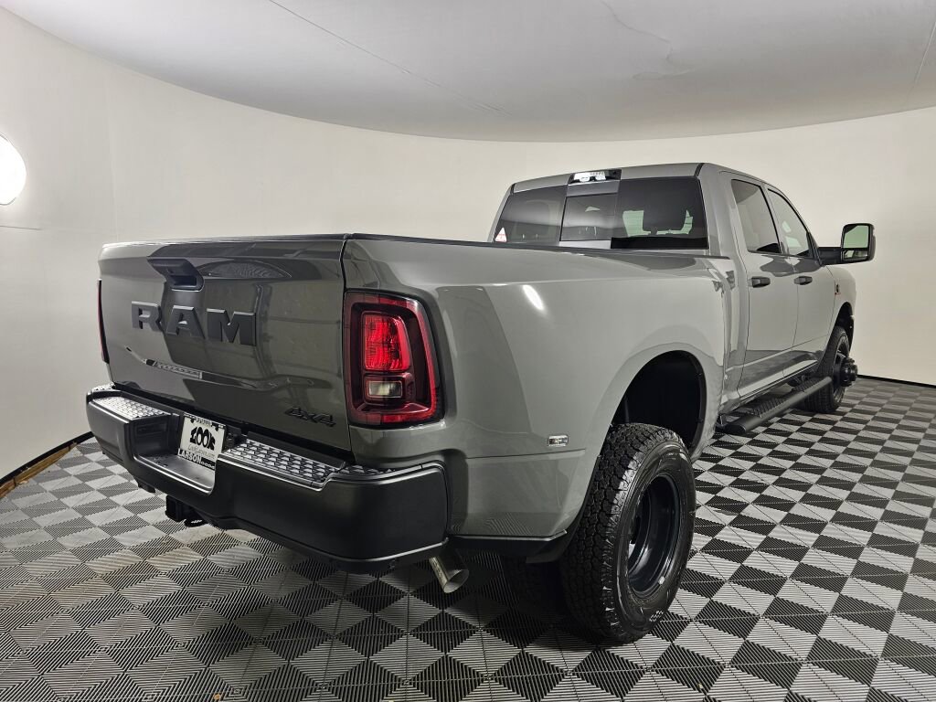 New 2026 RAM 3500 Tradesman image 4